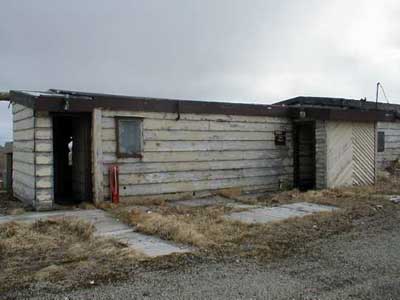 shemya-old cliff house 2001